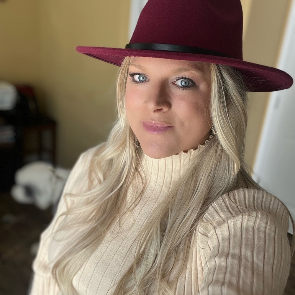 Meet your Posher, Alysia